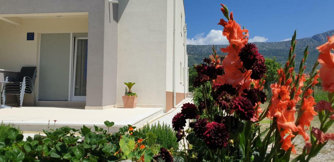 Navi Daire Kastela Dış mekan fotoğraf