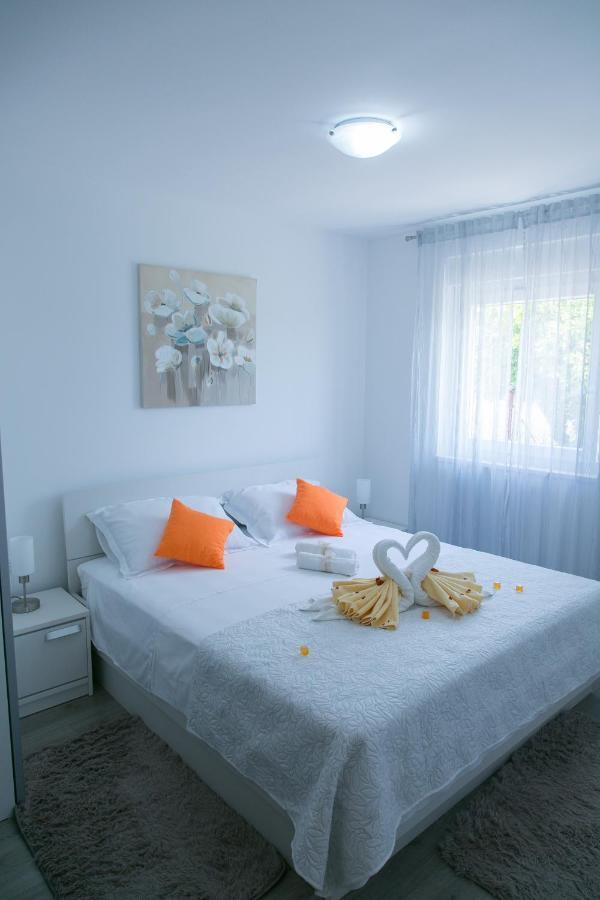 Navi Daire Kastela Dış mekan fotoğraf