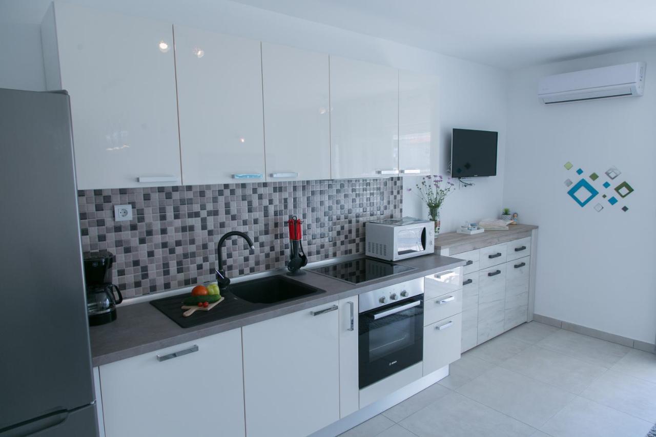 Navi Daire Kastela Dış mekan fotoğraf